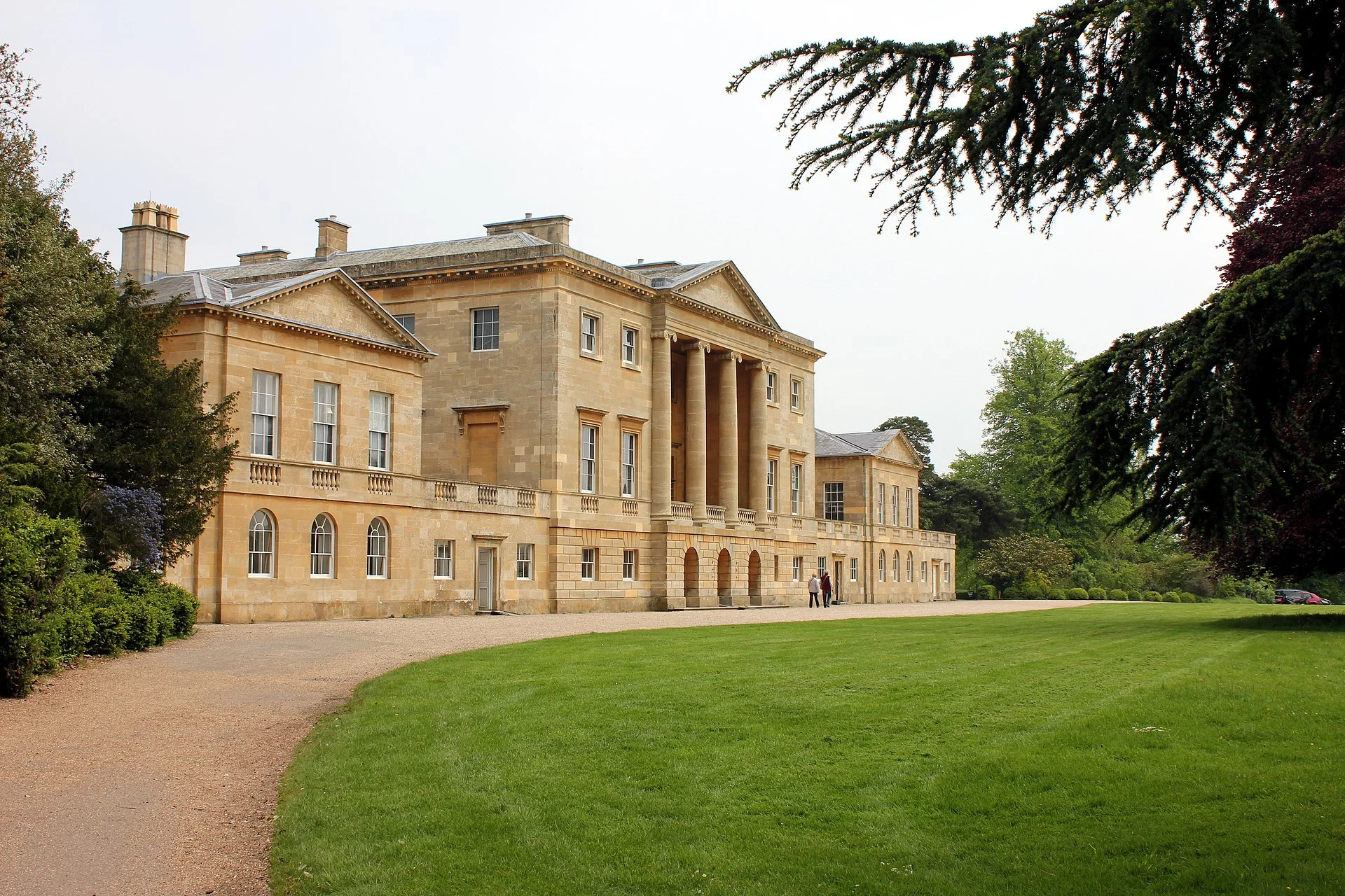 Basildon Park Mansion